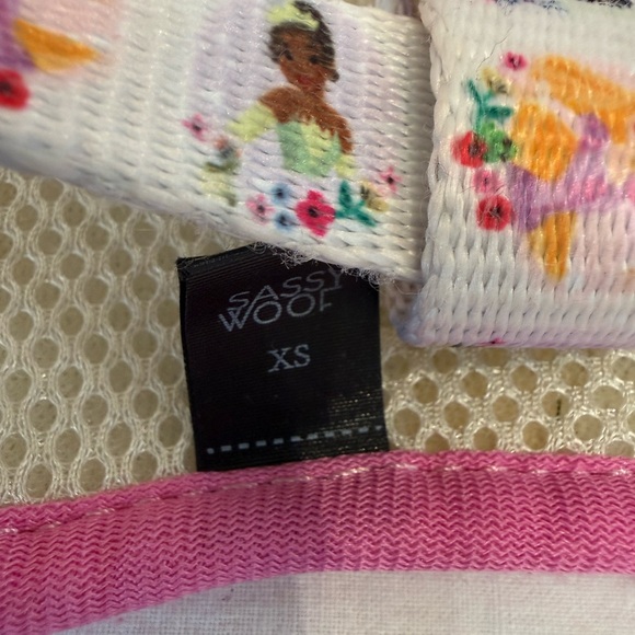 Disney Sassy Wolf Princess Harness – XS & S – Like New - Picture 4 of 6